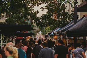 The City of Joondalup is seeking expressions of interest from stallholders to take part in the Joondalup Twilight Markets 2017. The Joondalup Twilight Markets will be held over five Friday evenings leading up to Christmas and will feature high quality market stalls, live music and exciting new children’s activities each week. | City of Joondalup - Government