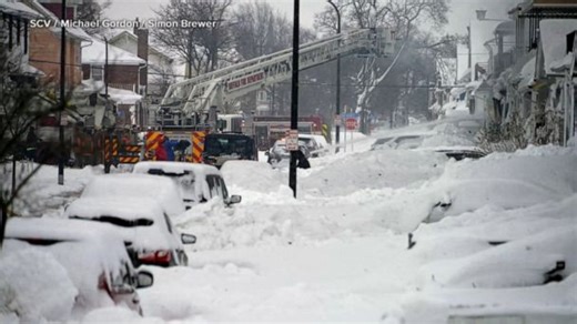 Blizzard paralyzes Buffalo, kills at least 28 in western New York