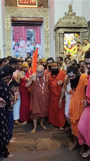 Jagatguru Shri Shankaracharya Ji visited the sacred Shri Jagannath Temple in Puri today for a hol...