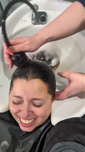 Transforming Hair with Vibrant Colors Using Pulp Riot #CapCut #GorgeousHair #RealHairGoals