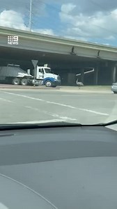 EMU RUN: No, it's not something you'd only see in Australia. A domesticated Emu in the US has caused quite a commotion - escaping from its home and running through a traffic intersection as baffled motorists watched. The animal has since been returned to its owners safely. #9News | Nightly at 6.00pm | 9 News Gold Coast