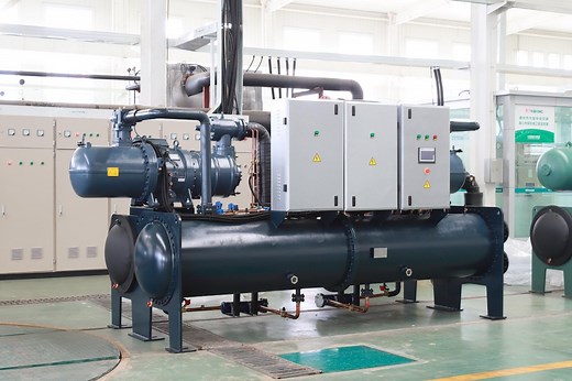 Chiller Surge: Symptoms, Causes & Preventions - aircondlounge