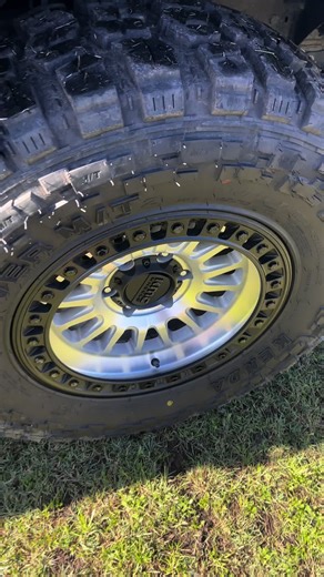 the duo 🤪😮‍💨 @Liam #fyp #4x4 #triton @Milzy05 @Tozza gu @LEWY’S RG1 @juz_mq @Oliver Clifford @Haynesy. @Nate Pearson @Bray ⚡️ @_MADMQ @19kdn @Aidan Davis @leahross3226 @playnup