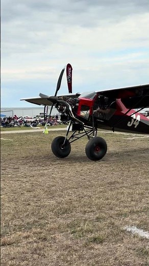 Slow motion video of the super STOL landing short