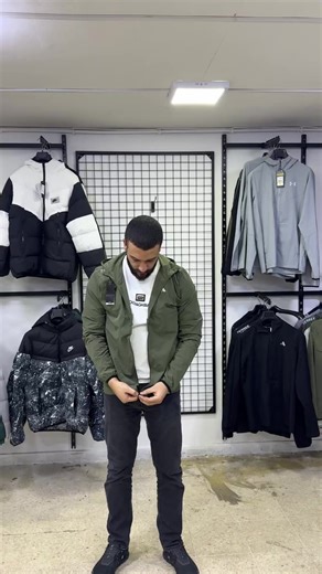 جاكيتات باراشوت فاخرة بأسعار مغرية