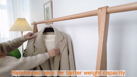 ELONG HOME Plastic Hangers for Clothes, Upgraded Rubber Non Slip Clothes Hangers, Non Velvet Durable Clothing Hangers, 15.7 Inches for Adults Clothes, Gray, 20 Pack