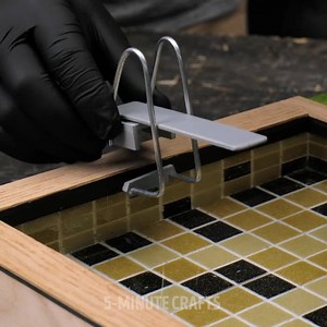 Tiny DIY house you for crafting fans: | 5-Minute Crafts Family