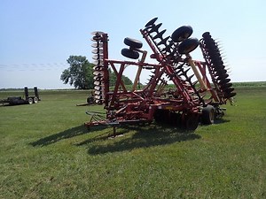 Krause 4950 32' Tandem Disk W/3-Bar Harrow | Agriculture