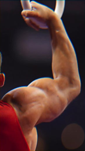 How gymnasts have such HUGE biceps🔥 Comment or message me “biceps” and I’ll send you my full guide! | Gymnastics Method