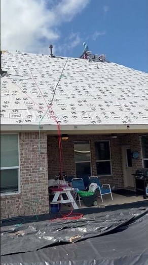 Brentwood Roofing installs GAF roofing systems