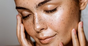 How to Get Glowing Skin at Home