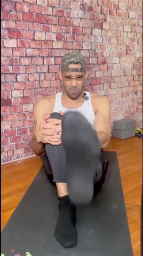 Want Stronger Hips Over 50? Tight Hips Real Struggles 😫