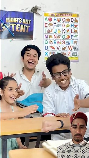 Building Wooden Log Cabin in Forest 🌲🥰 Survival House Step by Step (7)