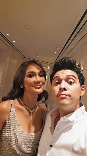 812K views · 41K reactions | Soft lights, warm hearts, and the perfect place.  #MOONtotheMAXJakarta #FourSeasonsHotelJakarta | Luna Maya | Facebook