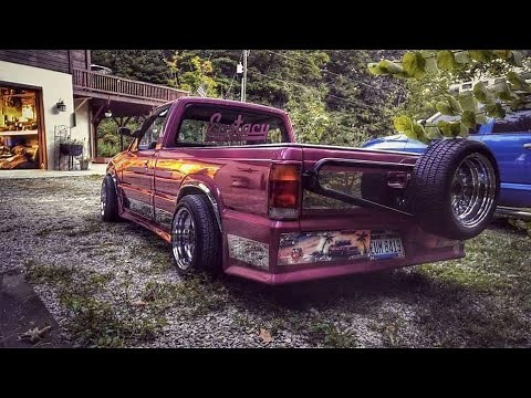 OG Minitruck 1988 Mazda b2200, one Radical truck. I can't believe this is still alive