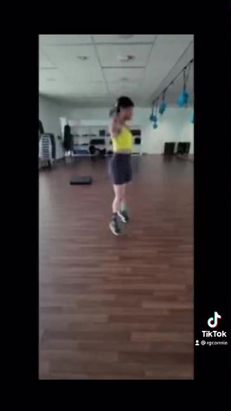 31K views · 479 reactions | Ok RGs! Get your 30 second timer ready and let’s sweat! #fitnessmotivation #athomeworkout #rgfitnesslife | Ripped Goddess | Facebook