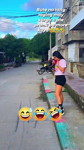 3.8M views · 10K reactions | Bute na lang may hukbit c ate ano kayo ngaun kuys prank pa more藍 #ForEntertainmentOnly #goodvibes #funnyreels #justforfun #fbreels2024 #fypシ゚ #everyoneシ゚ #everyonefollowers #followersシ゚ | Alfredo Condat Corbilla Jr. | Facebook