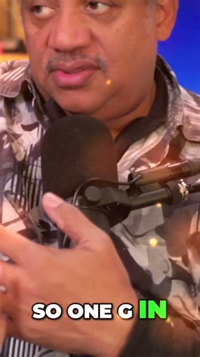 Einstein's Rocket Accelerating at 1G Explained #podcast#einstein