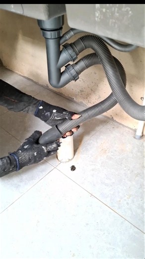 This is how to close PVC holes