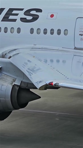 2.5K views · 45 reactions | Taxiing for departure—JAL’s Boeing 777-300ER setting takeoff slats and flaps into position. #aviationlovers #avgeek #planespotting #B777 #JAL #flaps #slats #takeoff #aviationdaily #aviationworld #airplaneaddict #instaaviation #boeing #wingview #cockpitview | Aviation Gallery | Facebook