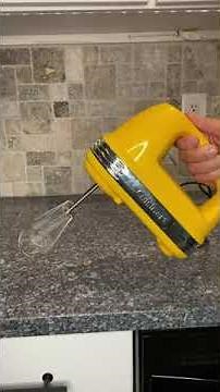Cuisinart HM 50 Power Advantage 5 Speed Hand Mixer White Bundle Review