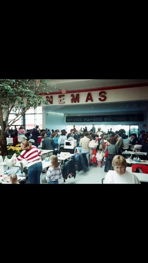 Exploring the Abandoned Berkshire Mall: 2000s Nostalgia