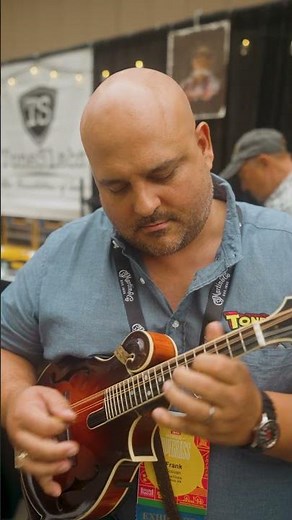 Frank, what's your favorite lick? #mandolin