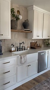 Kristina Evans on Instagram: "Answering my most asked questions about my kitchen— Pendant lights: @shadesoflight Saresh Drum Pendants Dining table: we built it, it’s solid concrete for the top! Backsplash stone: Alamo sandstone random ledger panel from @flooranddecor Pots: vintage vessels I find on Etsy or from @agedinteriors.studio Floral stems: @afloral Need something else? Comment “kitchen” and I’ll send ya my LTK post of this room where I’ve linked everything I can! . . #kitchendesign #organ