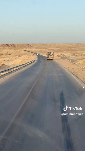 Vlog du Sahara: Inspiration et Camions Renault en Algérie