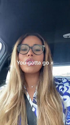 They don’t call me Kat Burn for nothing 💋@catburnss #singalong #carpoolkaraoke #catburns #go #singersongwriter #fyp #fypシ #abcxyz