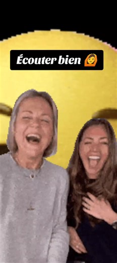 je donne par l'argent a une femme ##vn @ADJIKOUIN LEGBA OFFICIEL 📿 @Maréchal AHANDESSI Habib