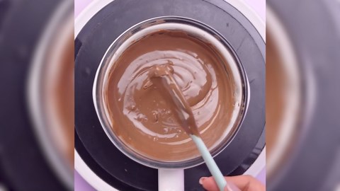 Skittles Candy Cake & Chocolate Rainbow Cake | Candy and Layer Cake Ideas