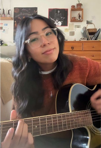 Guitar Cover of 'Spring Into Summer' by Lizzy McAlpine