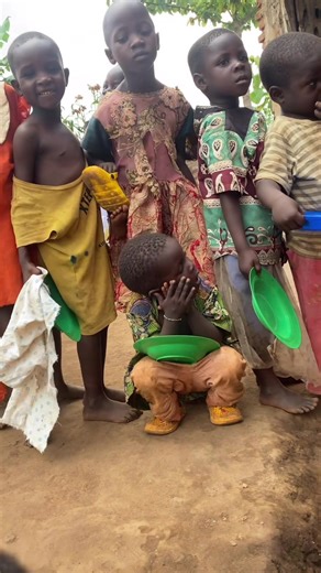 Let’s feed the hungry among us—Make it happen. #sad #food #fyp #foryou #foryoupage