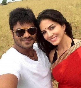 Current Theega Sunny song promo: Sunny Leone turns on the heat with her sexy moves! | Bollywood Life