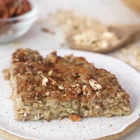 https://www.skinnytaste.com/instant-pot-baked-oatmeal/ Banana bread oatmeal in the Instant Pot? Yes! With this Instant Pot Baked Oatmeal Bars recipe, you can make oatmeal breakfast bars with just a few minutes of hands-on time. | Skinnytaste
