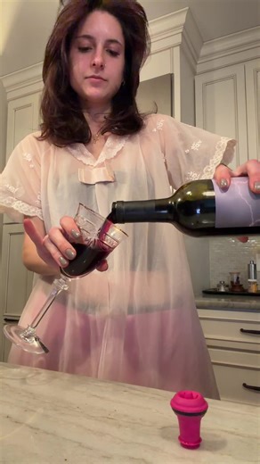 Exploring Retro Nightgowns for Women-Loving Women