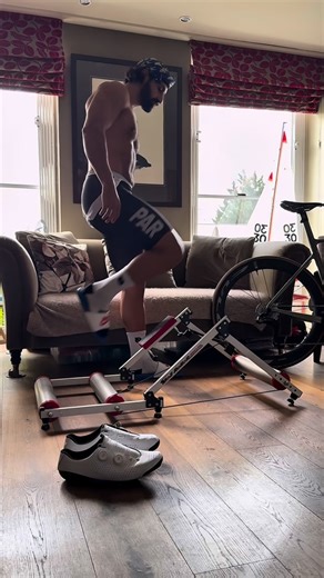 ⚖️ Just another reminder that we are NOT in the Word Tour. This injury brutally reminded me that for most of us, there is not a lot worth chasing at the top of the sport. The extremes are never healthy & true happiness comes from sustainable, holistic performance. I shall be rolling with that attitude into 2026 & bringing y’all along for the ride 🫡. . . . #fitness #health #balance #cycling | Louis Hatchwell