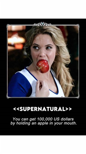 You can get 100,000 US dollars by holding an apple in your mouth.#fyp #horror #movie #funny #tiktok