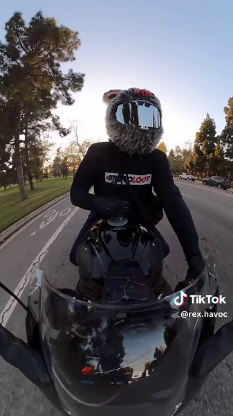 Motorcycle Humor: Hilarious Moments in Bikelife