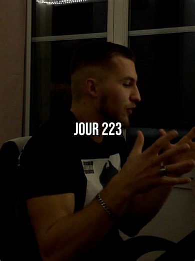 10 ans de sacrifices. 60 ans de liberté. Jour 223. Extrait d'un live W.P 🦇 Projet Batman. On reste focus sur la mission.