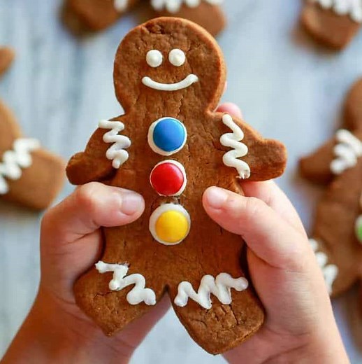 19K views · 25 reactions | Soft, chewy, and perfectly spiced- these GINGERBREAD COOKIES are perfect for decorating and taste amazing!! https://tastesbetterfromscratch.com/gingerbread-cookies/ | Tastes Better From Scratch | Facebook