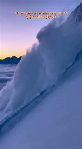 Avalanche Horror: How It Starts! ❄️💥 Witness Shocking Mountain Fury!