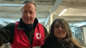 Delivery successfully made! #StandWithUkraine️ 🇺🇦 | David Cameron