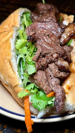 Beli - Restaurant Lists on Instagram: "The top rated Vietnamese restaurants in NYC, based on over 80 million ratings on Beli. Let us know what you think should have made the list. My full ranked NYC restaurant list is on Beli (username: eliot) 📍 La Dong (Union Square) @ladongnyc 📍 Ha’s Snack Bar (Chinatown) @has_dac_biet 📍 Bánh Anh Em (East Village) @banh.anhem #nycfoodguide #vietnameserestaurant #nycrestaurants #vietnamesecuisine #nycfoodies #vietnamesefood #newyorkfood #vietnamesefoodlover 