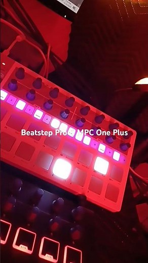 Arturia Beatstep Pro Sequencing Drums of MPC One Plus