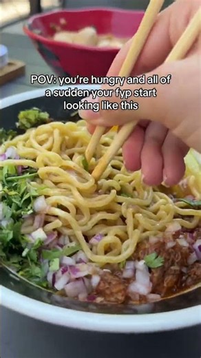 go ahead... send noods 🍜 📍Jinya Ramen Bar 📍 DEGTHAI Thai Street Food