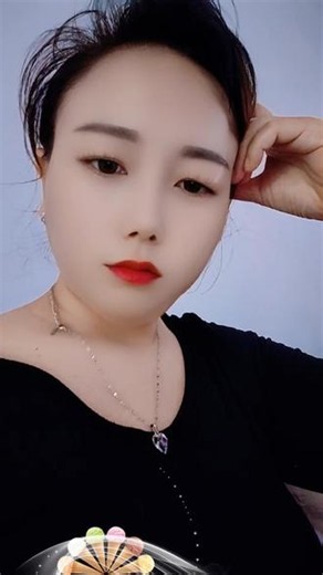 别人能做到不删不联系我为什么做不到不爱了就是陌生人透明人