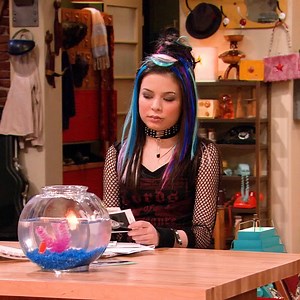 560K views · 22K reactions | Nadie conoce mejor a Carly que Spencer ✨❤️ #iCarly #MyNick | Nickelodeon en Español | Facebook