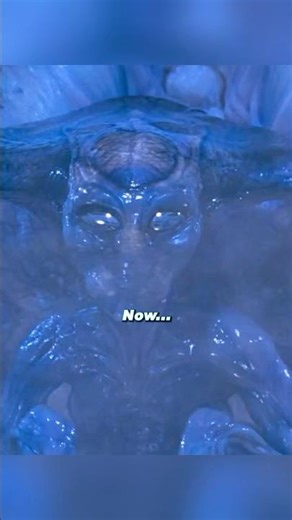 Unveiling the Alien: The Autopsy Scene from "Independence Day" (1996) 👽🔬